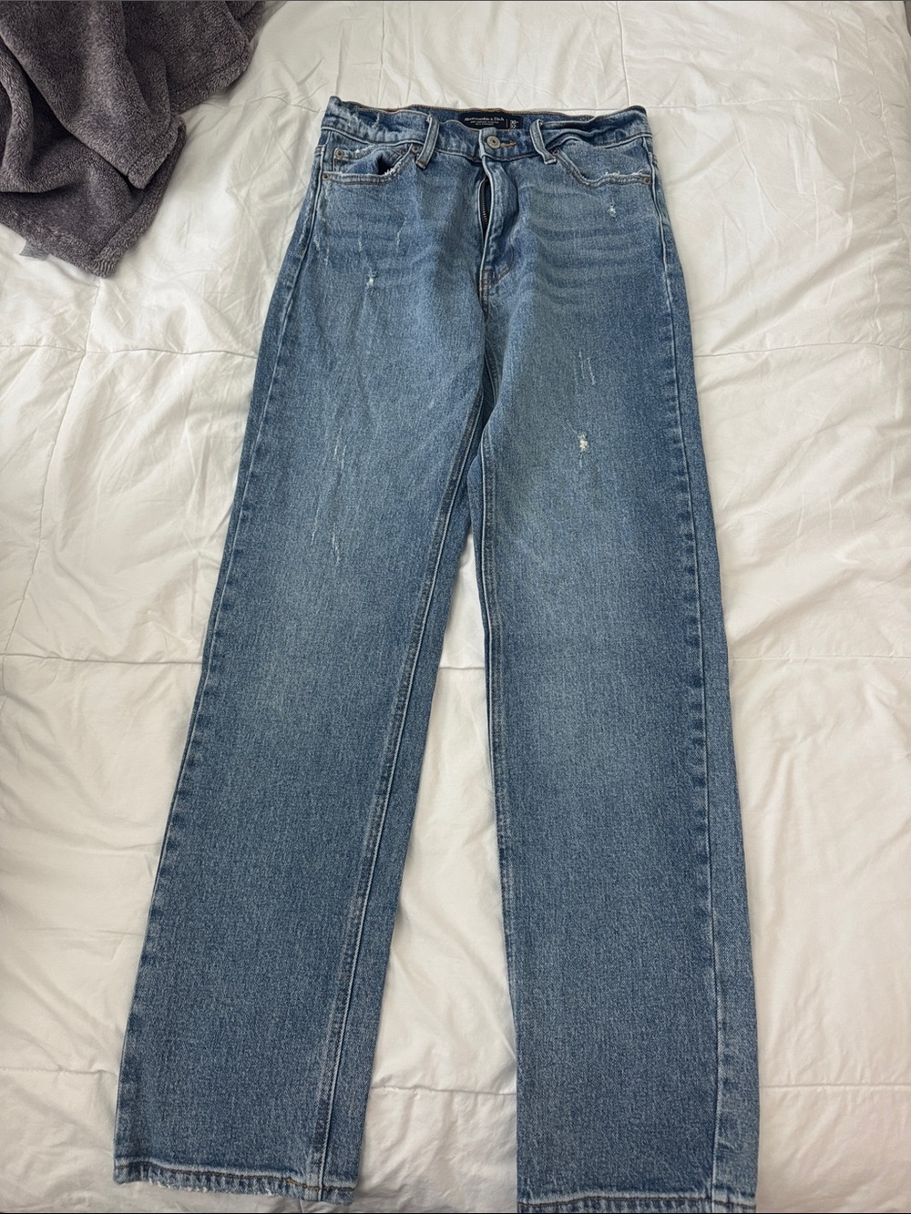 Abercrombie & Fitch light blue denim jeans